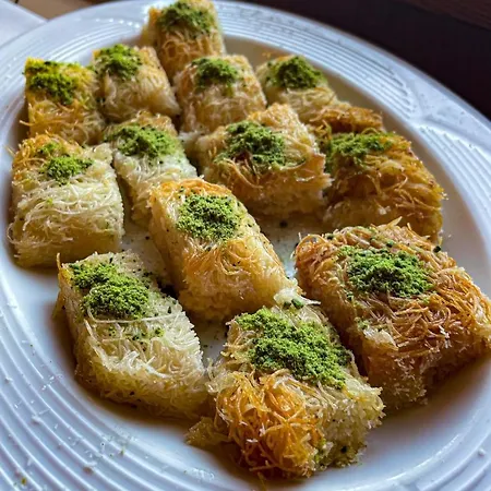 Sevastokrator Relax & Congress 3*