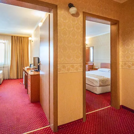 Hotel Sevastokrator Relax & Congress 3*