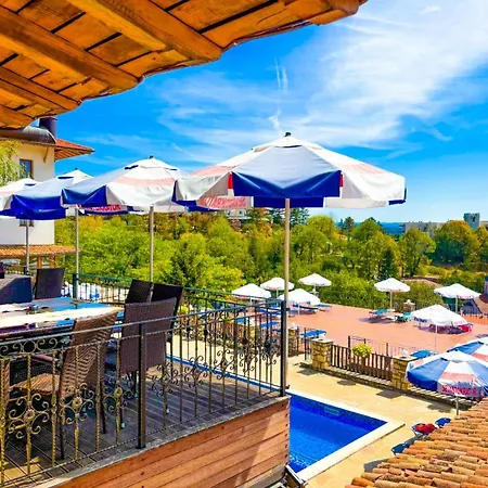 Hotel Sevastokrator Relax & Congress 3*