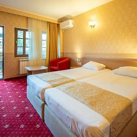 Hotel Sevastokrator Relax & Congress 3*