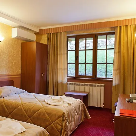 Hotel Sevastokrator Relax & Congress 3*