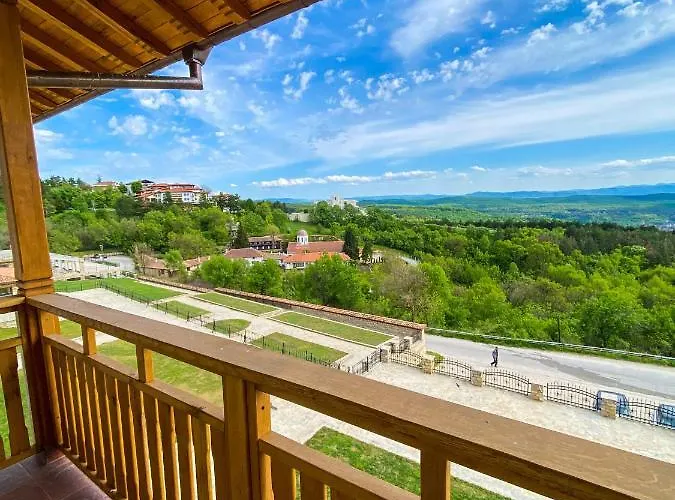 Sevastokrator Relax & Congress Hotel 3*