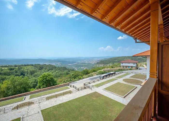 Hotel Sevastokrator Relax & Congress 3*