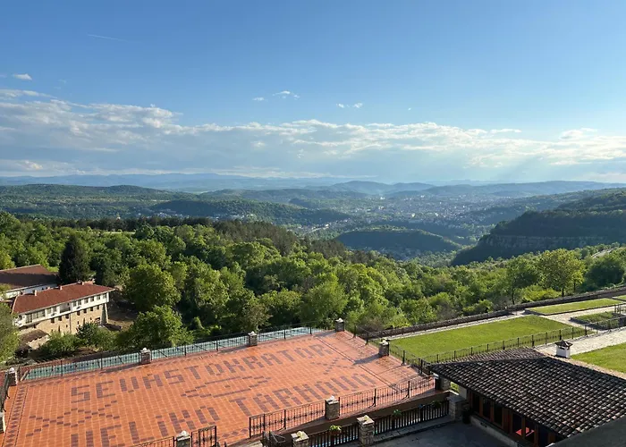 Sevastokrator Relax & Congress Hotel 3*