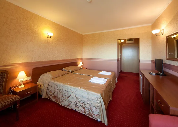 Sevastokrator Relax & Congress 3*