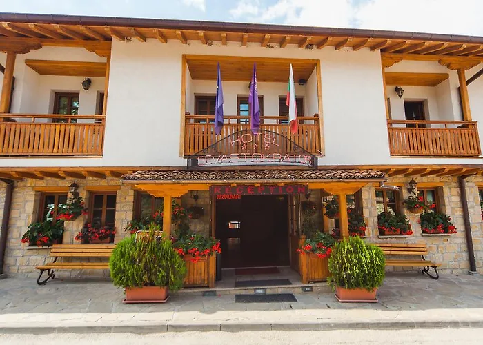 Hotel Sevastokrator Relax & Congress