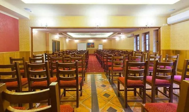 Sevastokrator Relax & Congress 3*